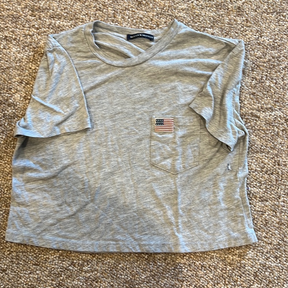 Brandy Melville short sleeve top